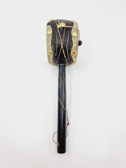 Instrument den-den daiko (tambourin)