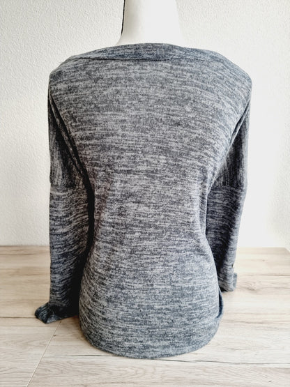 Robe grise avec carreaux et boutons apparents (SIZE : XL)