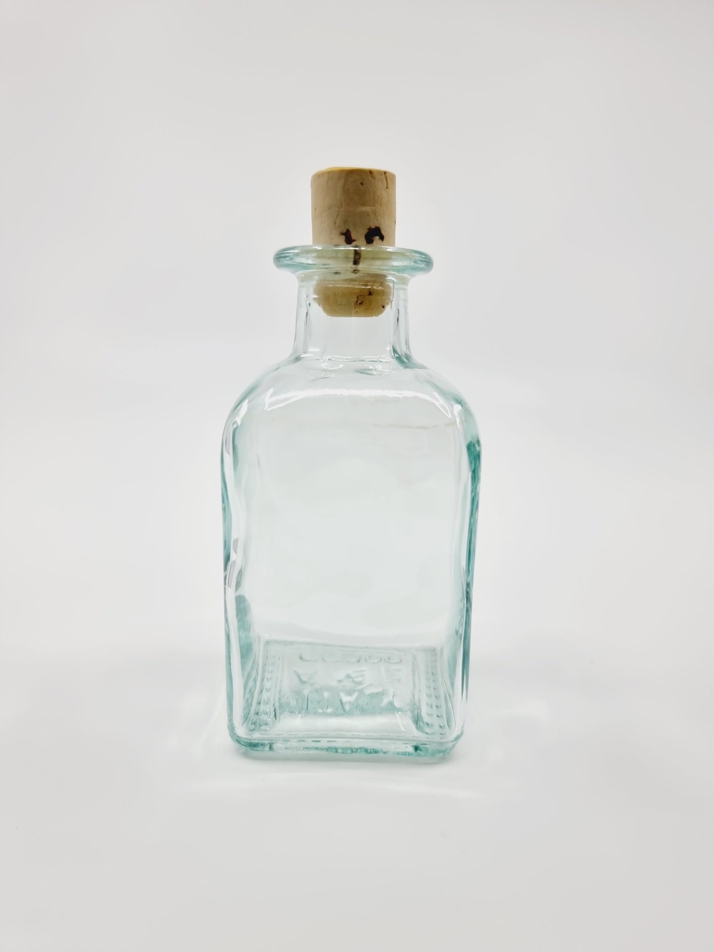 Bouteille à la mer avec bouchon