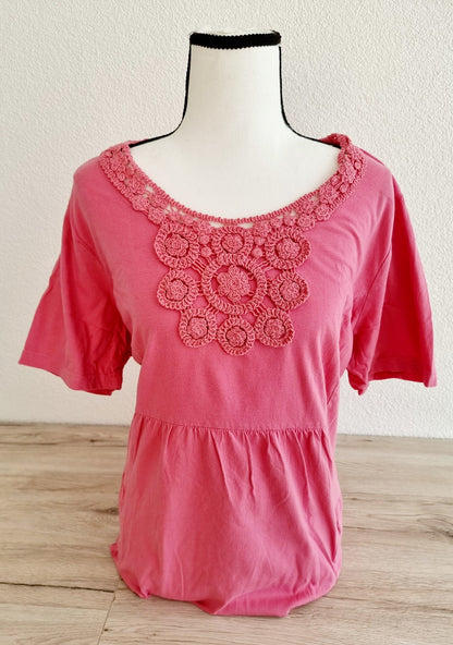 T-shirt rose brodé (SIZE : EUR 46)