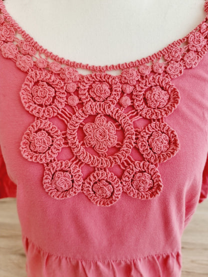 T-shirt rose brodé (SIZE : EUR 46)