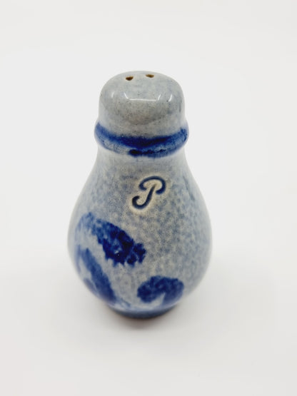 Salière et poivrière en Grès