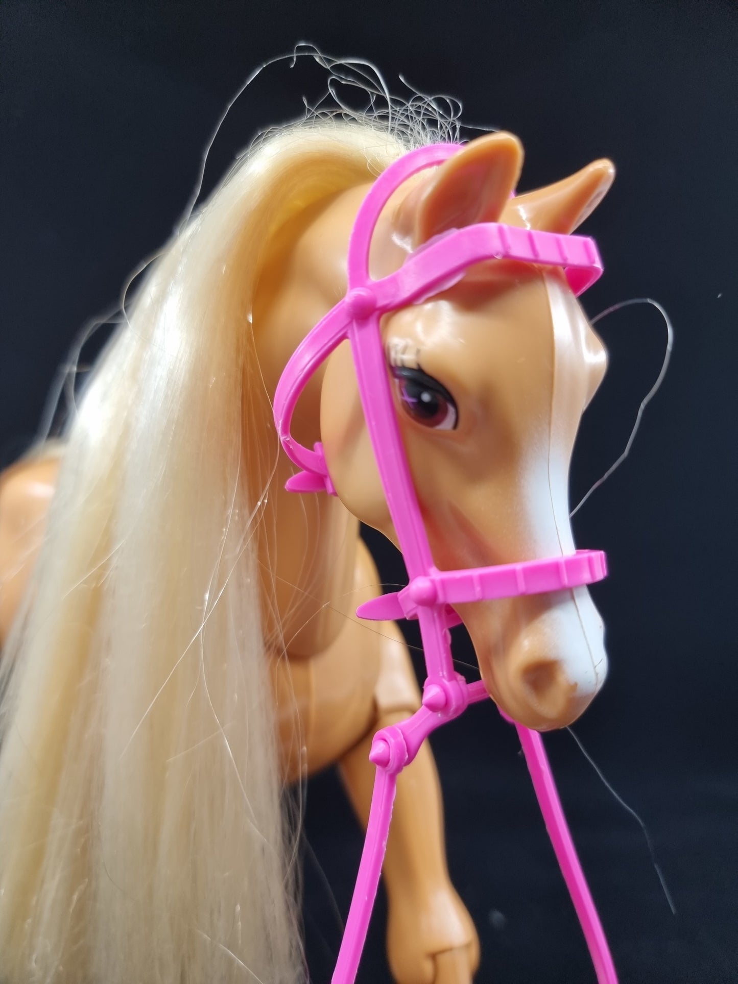 Cheval articulé Barbie