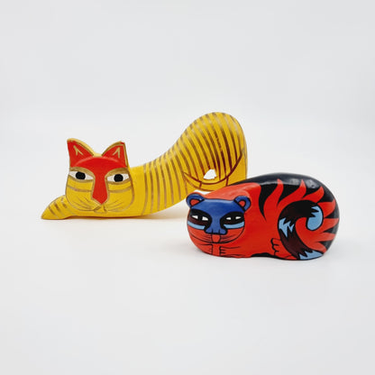 Chat en bois peint (2 pièces) (Modèle n°4)