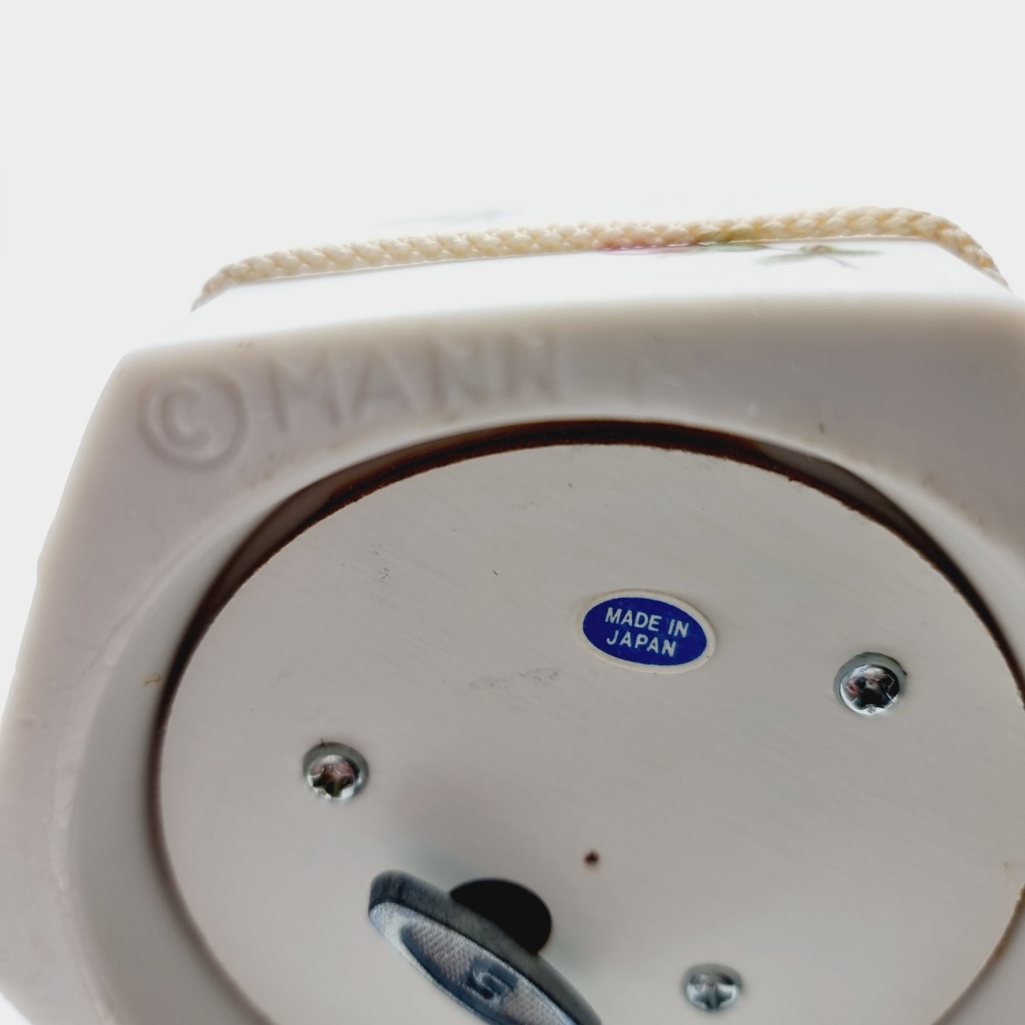 Boîte à musique chats (Modèle n°32)