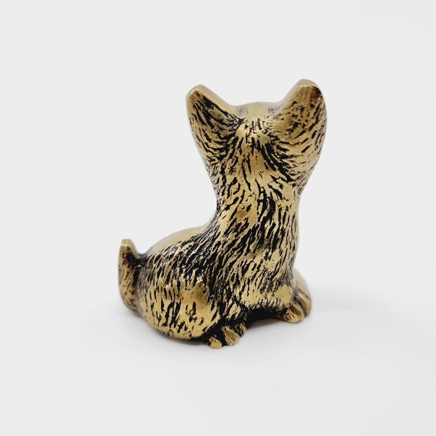 Chat assis en laiton (Modèle n°38)