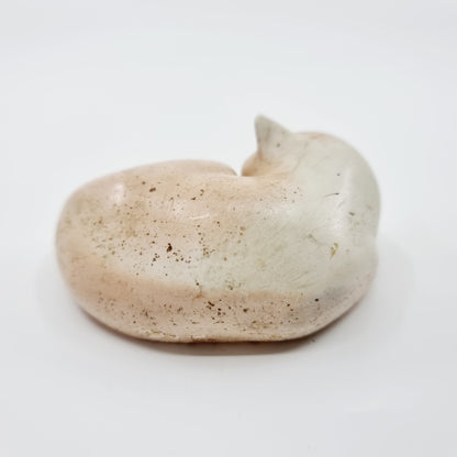 Chat endormi rosé (Modèle n°77)