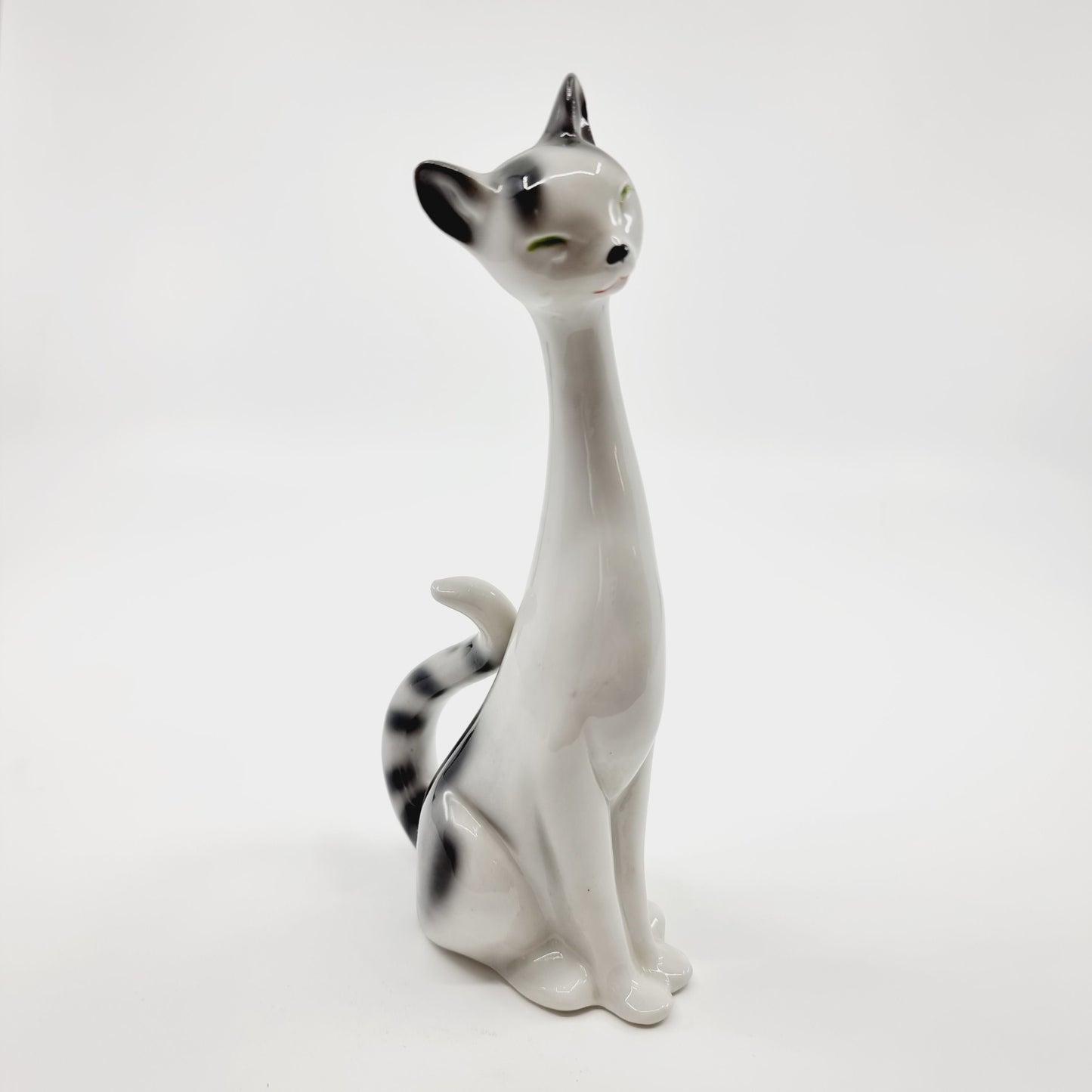 Chat gris/blanc au long cou (Modèle n°73)