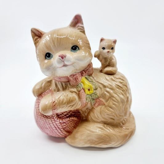 Maman chat avec pelote & son petit (Modèle n°60)