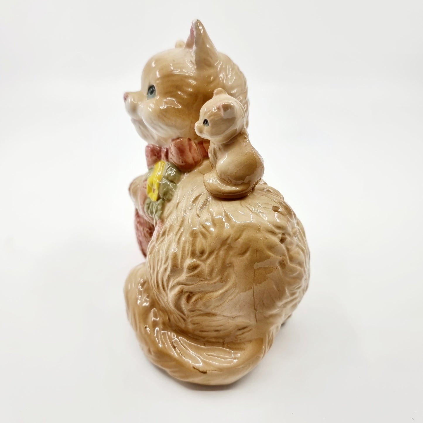 Maman chat avec pelote & son petit (Modèle n°60)