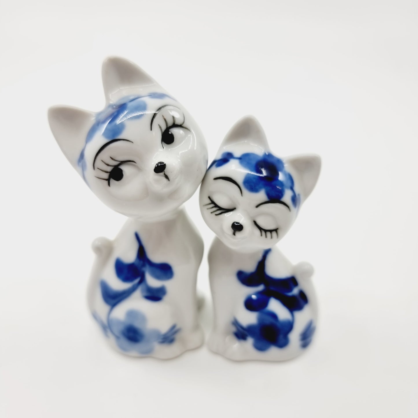 Couple de chats blanc/bleu (Modèle n°68)