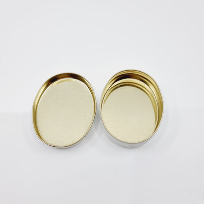 Petite boîte en métal - Chat noir avec fleurs rouge (Modèle n°46)