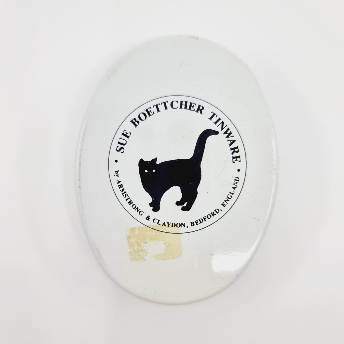 Petite boîte en métal - Chat noir avec fleurs rouge (Modèle n°46)