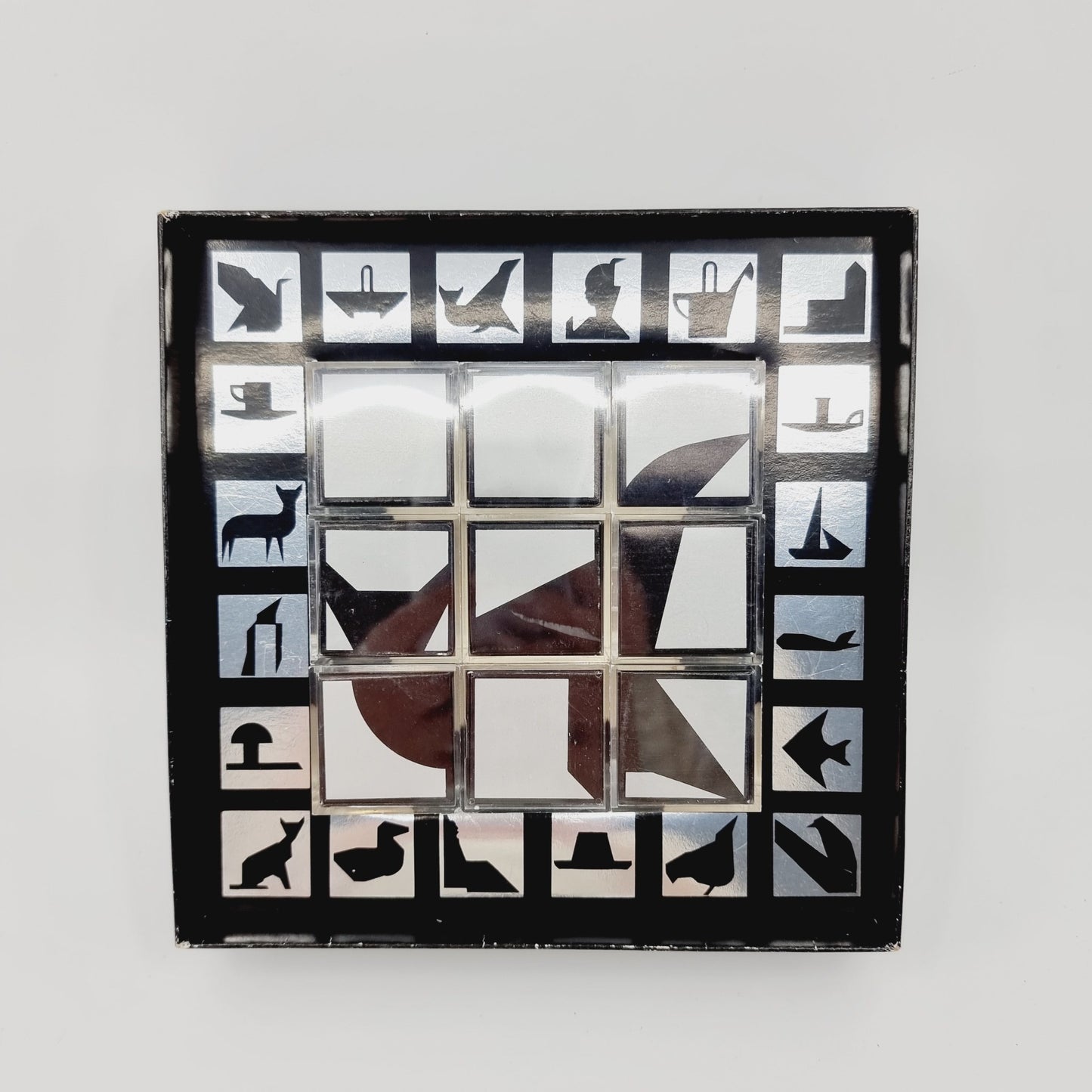 Rebus, jeu de dessin à reconstituer