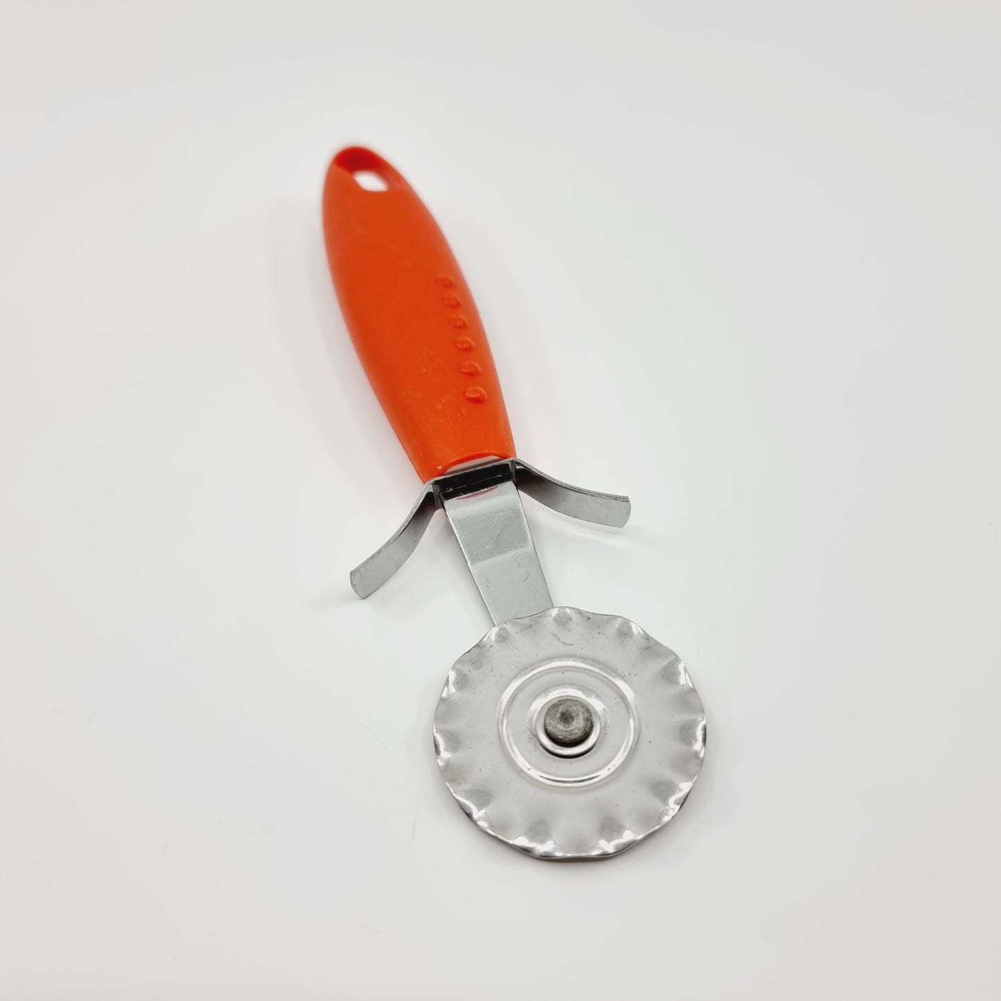 Roulette à pâte cannelée - rouge