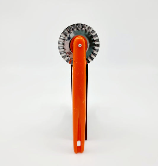 Roulette à pâte cannelée - orange