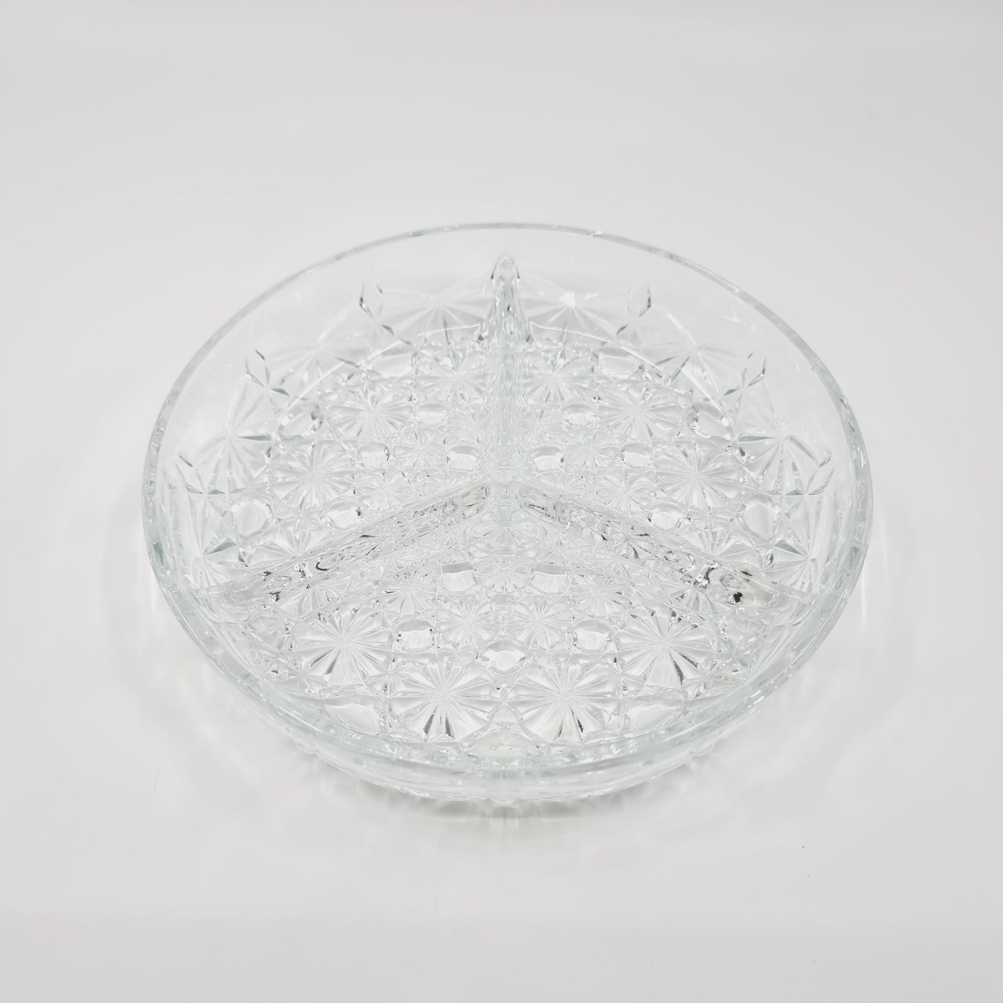 Plat à 3 compartiments en verre taillé
