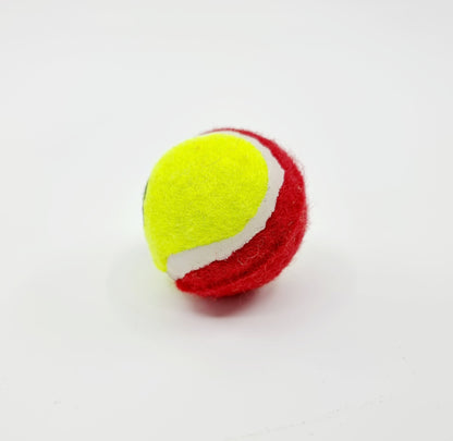 Jouet pour chien - balle de tennis rouge