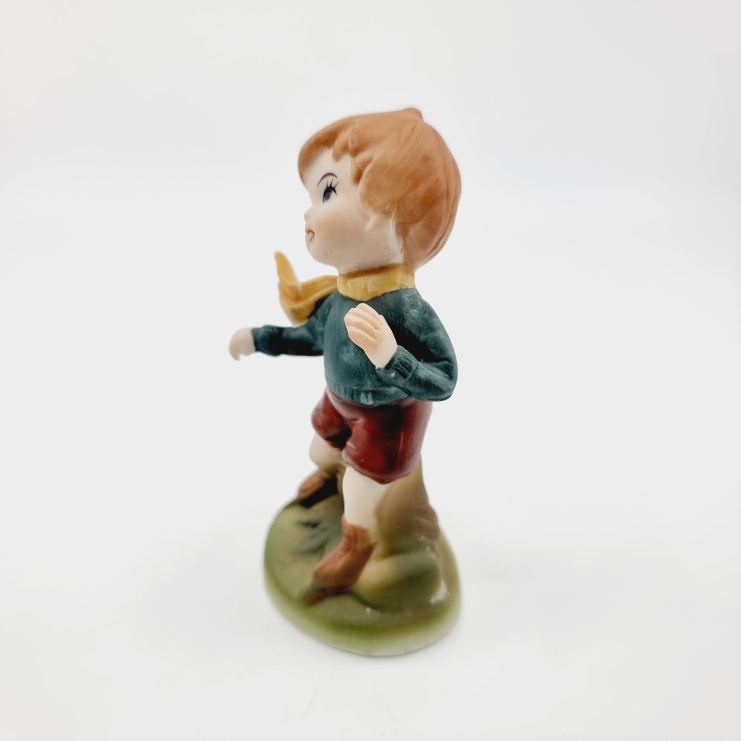 Bibelot - Petit garçon à l'écharpe