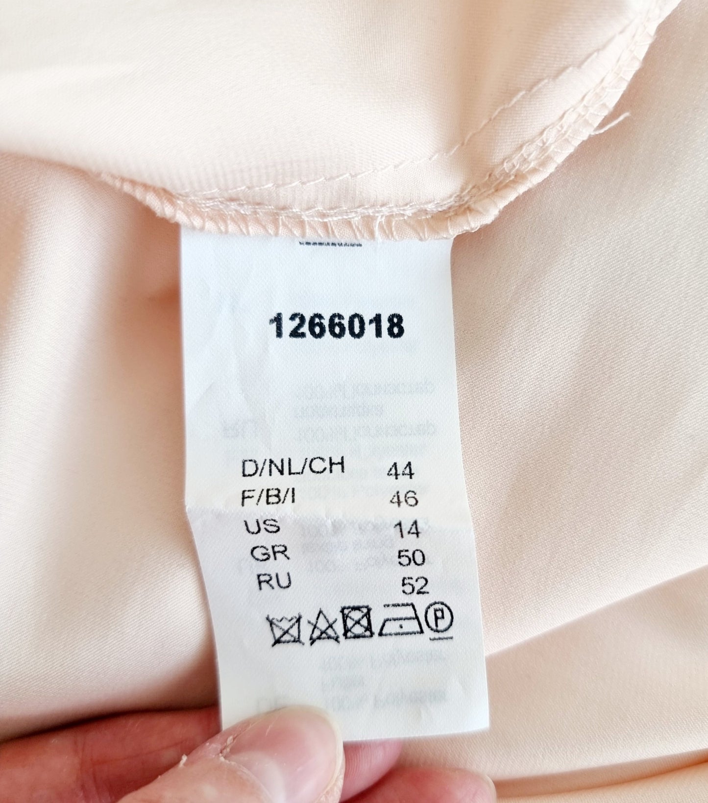 Robe de cocktail - rose pâle (SIZE : 44)