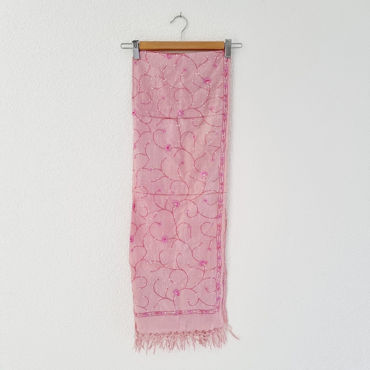 Foulard en soie - brodé
