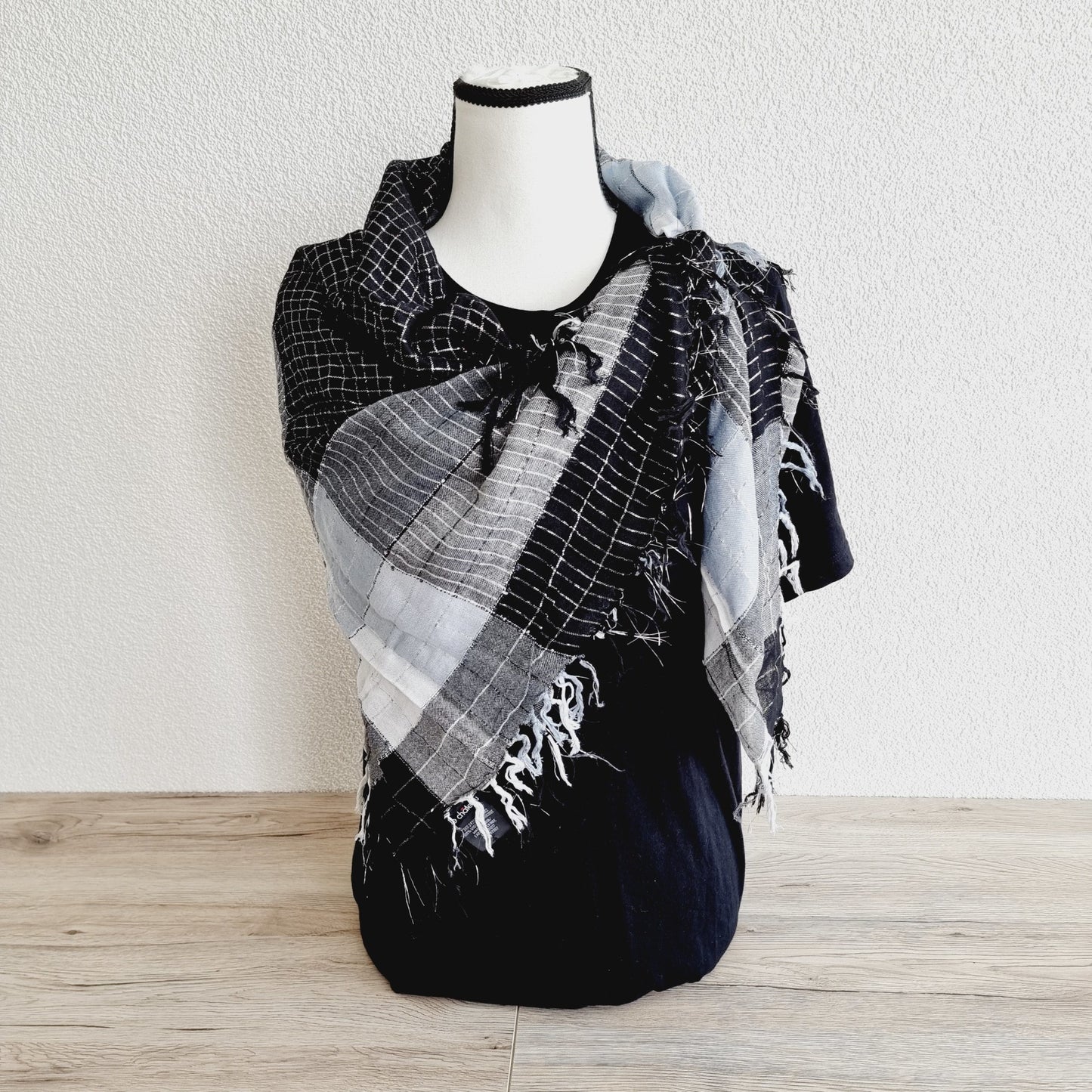 Foulard - noir, gris, blanc