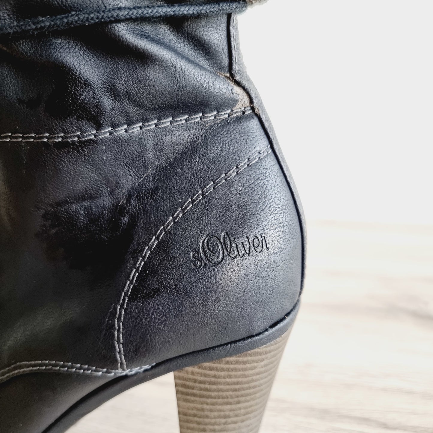 Bottine fourrée à talon (Pointure : 42)