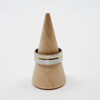 Bague argentée - rainure dorée (SIZE : 18) - Modèle n°23