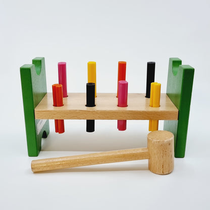 Planche à clous & marteau