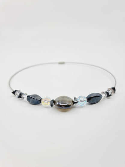 Collier cerceau - perles imitation pierre pyrite