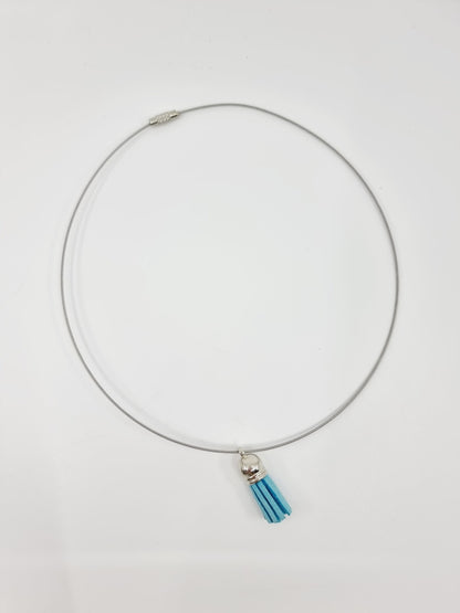 Collier cerceau - Pompon bleu ciel