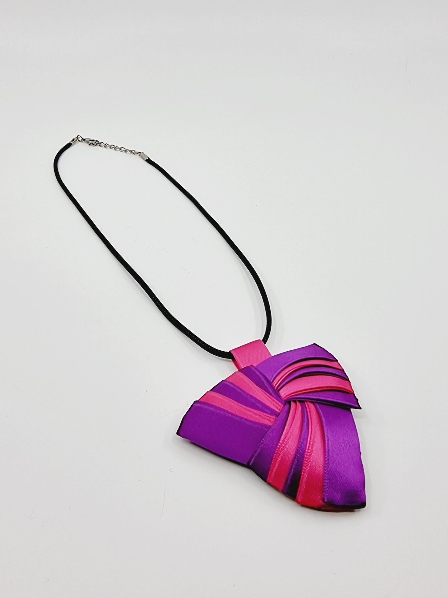 Collier en tissu bicolore - violet/rose