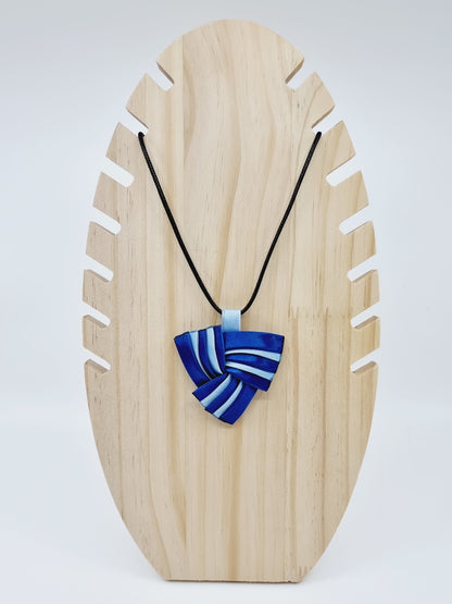 Collier en tissu bicolore - bleu clair/bleu foncé