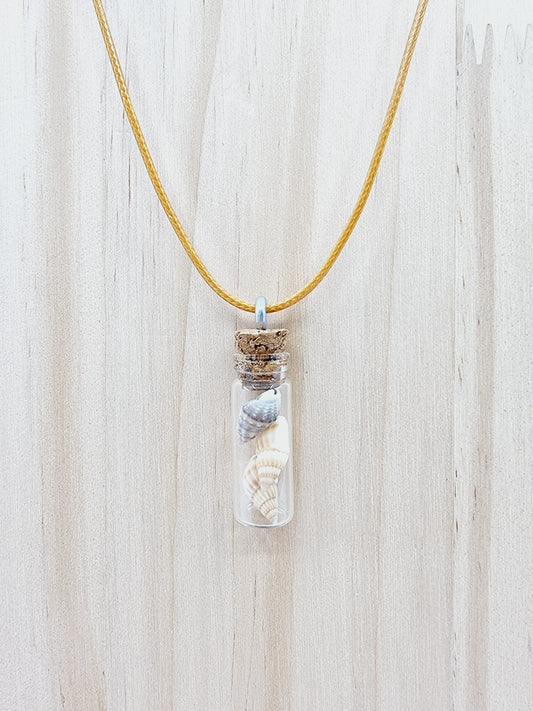 Collier fiole - coquillage