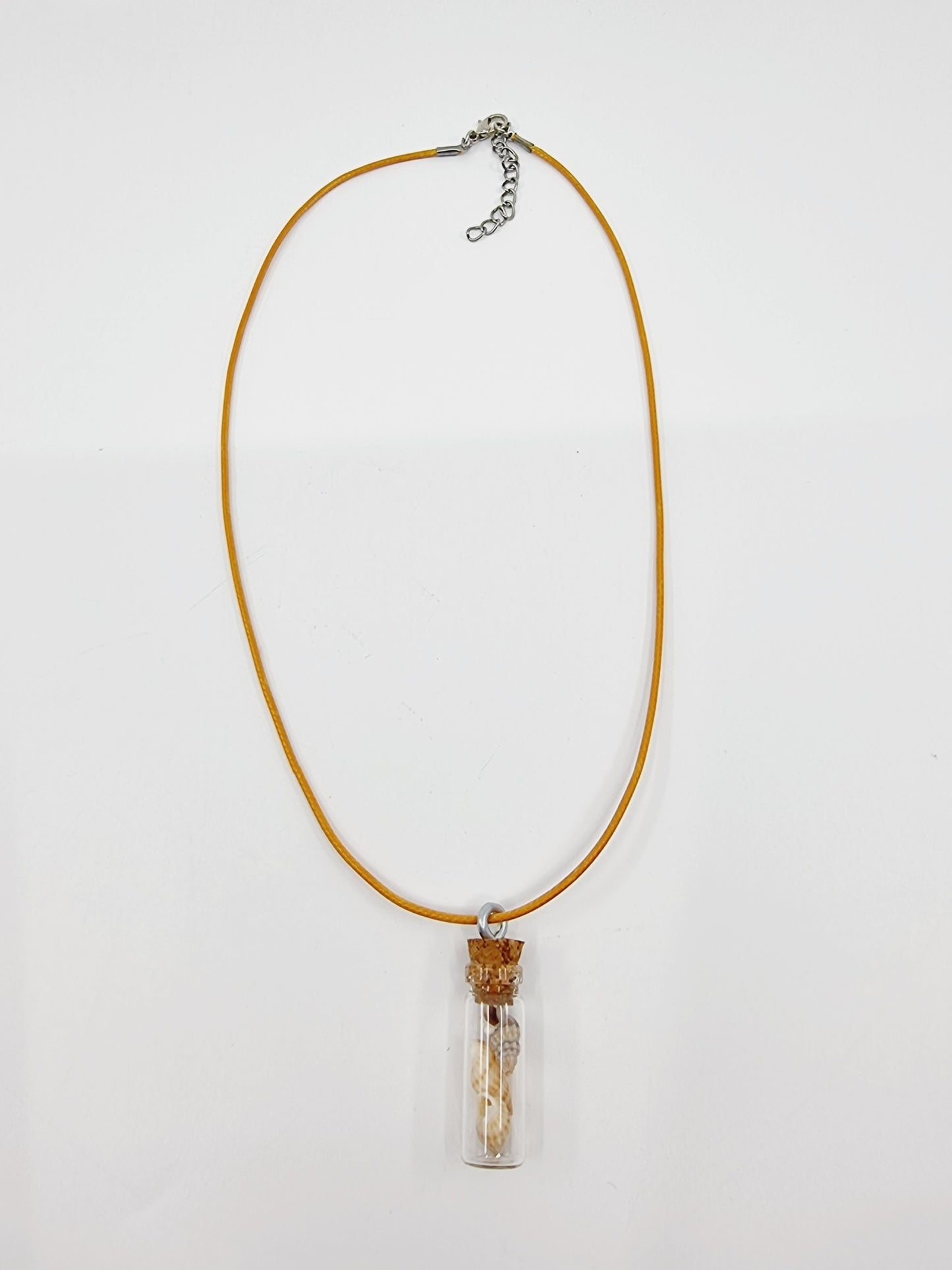 Collier fiole - coquillage