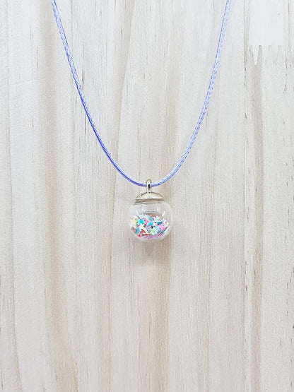 Collier boule - étoiles multicolores