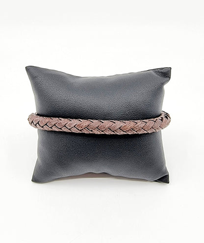 Bracelet fin en cuir tressé