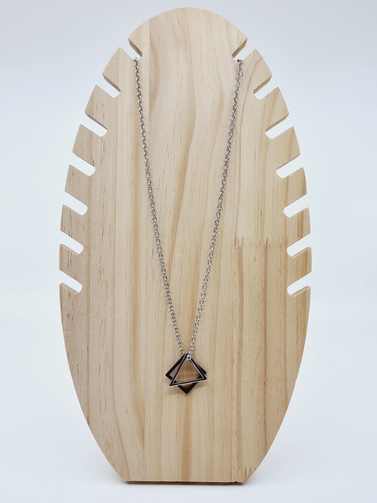 Collier géométrique