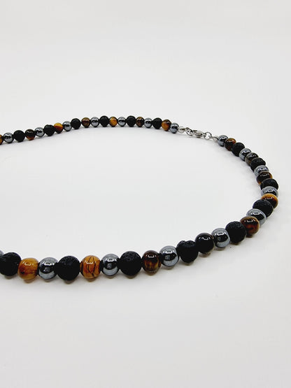 Collier en perles d'hématite et d'oeil de tigre