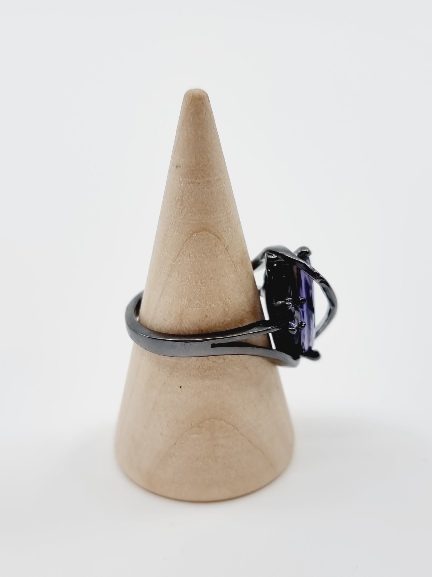 Bague en zircon violet (SIZE : 60)