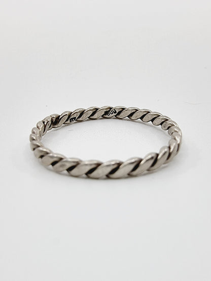 Bague fine torsadée en argent 800 (SIZE : 58)