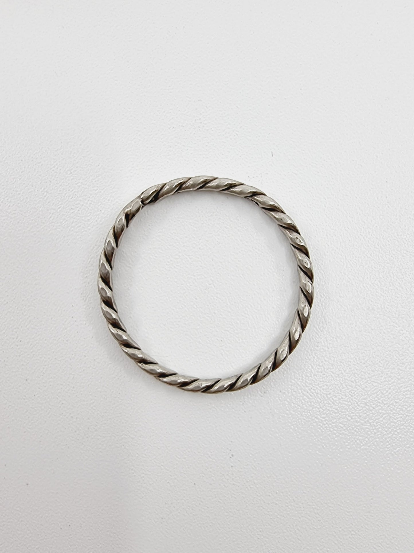 Bague fine torsadée en argent 800 (SIZE : 58)