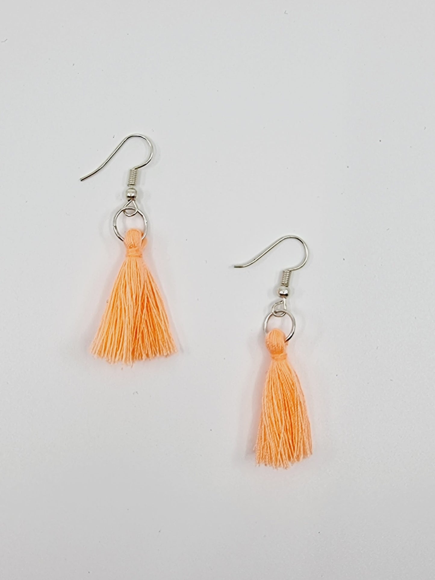 Boucles d'oreilles pompon - saumon