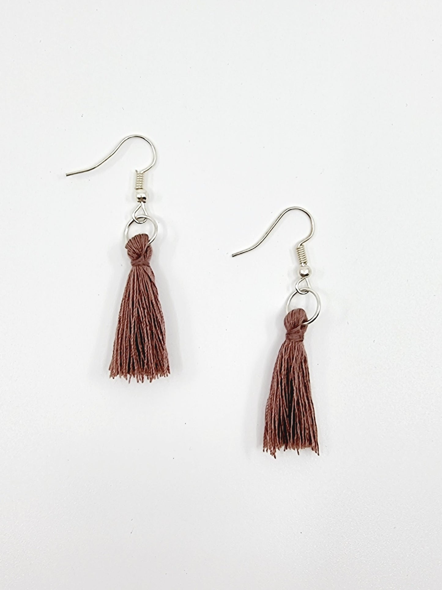 Boucles d'oreilles pompon - cacao