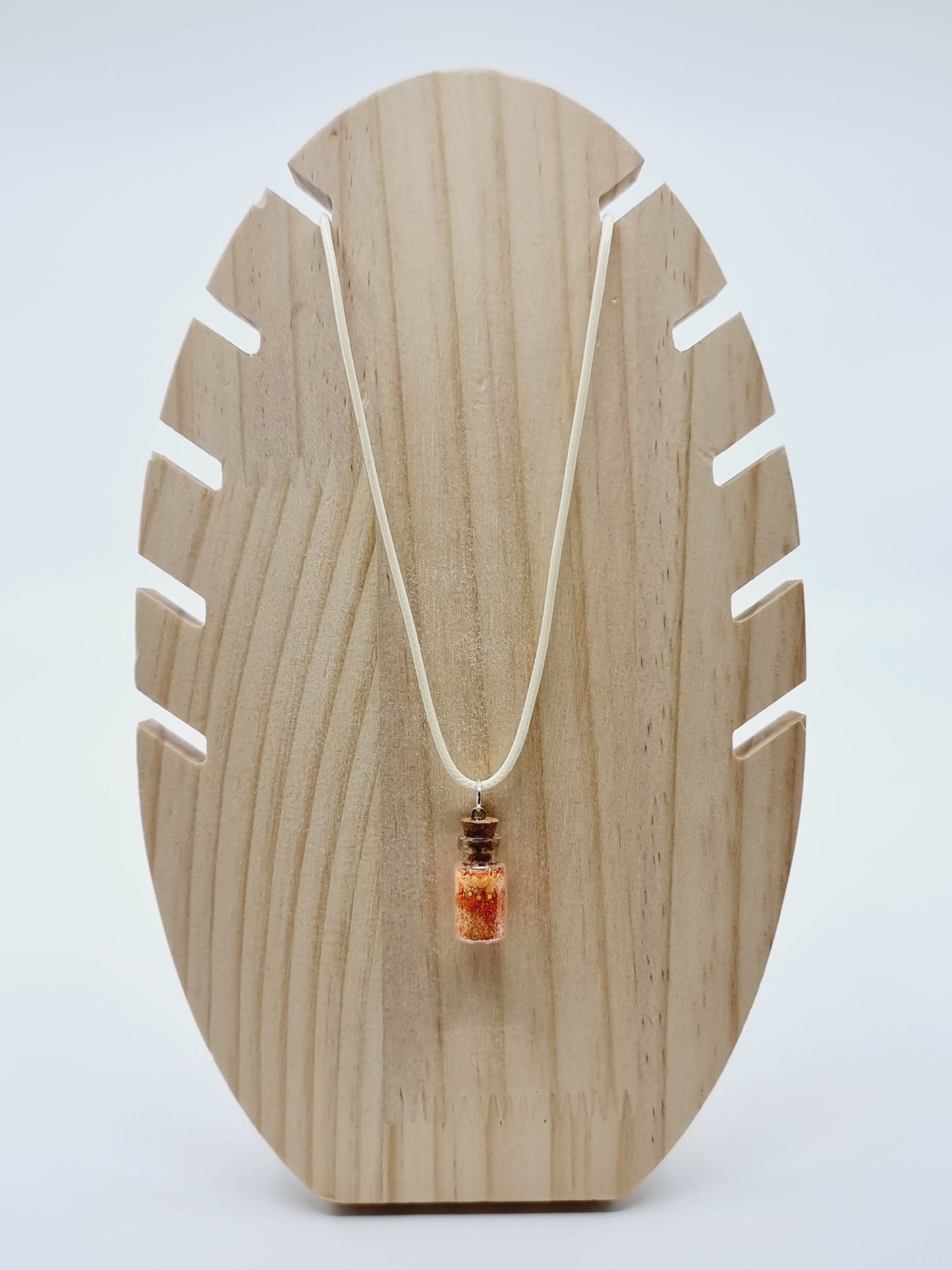 Collier fiole - paillettes orangées
