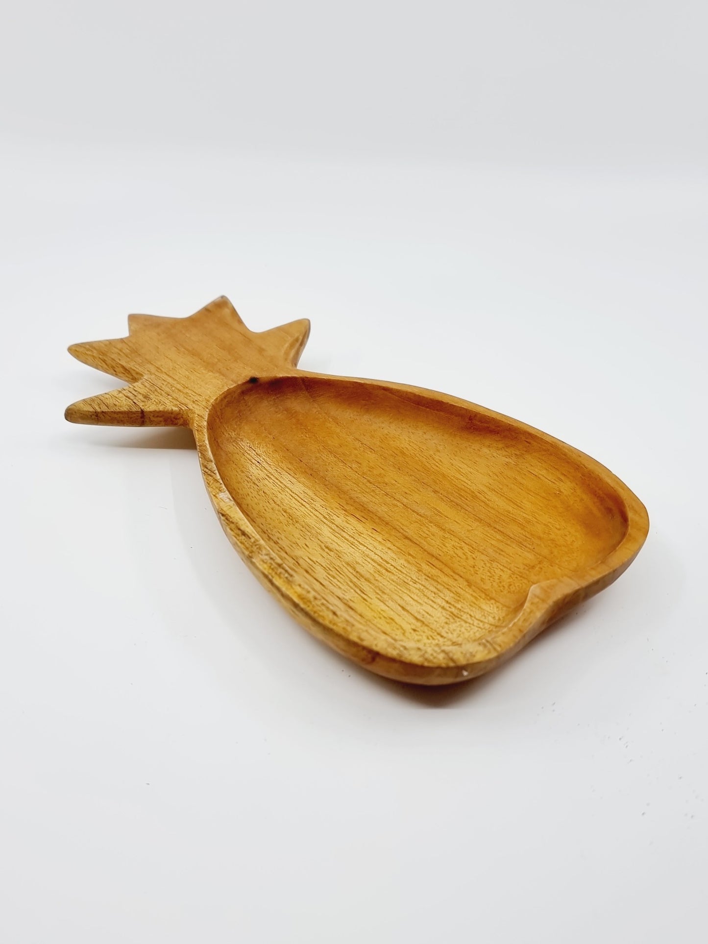 Plat en bois ananas