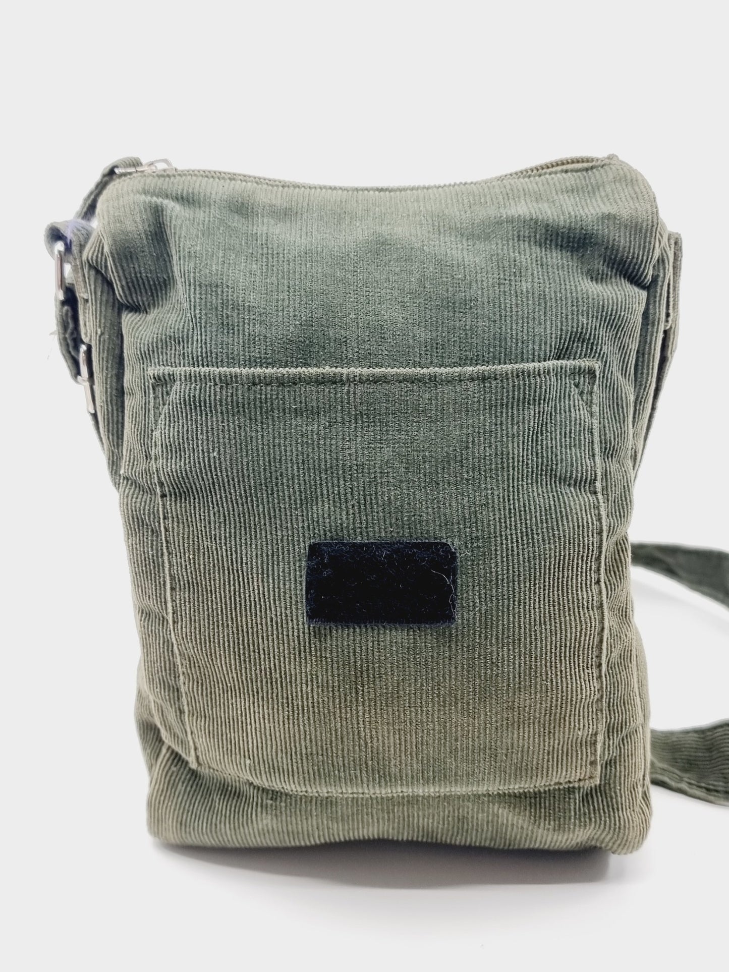 Sac bandoulière en tissu kaki