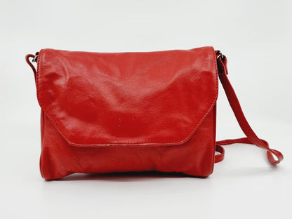 Sac rectangulaire en cuir rouge