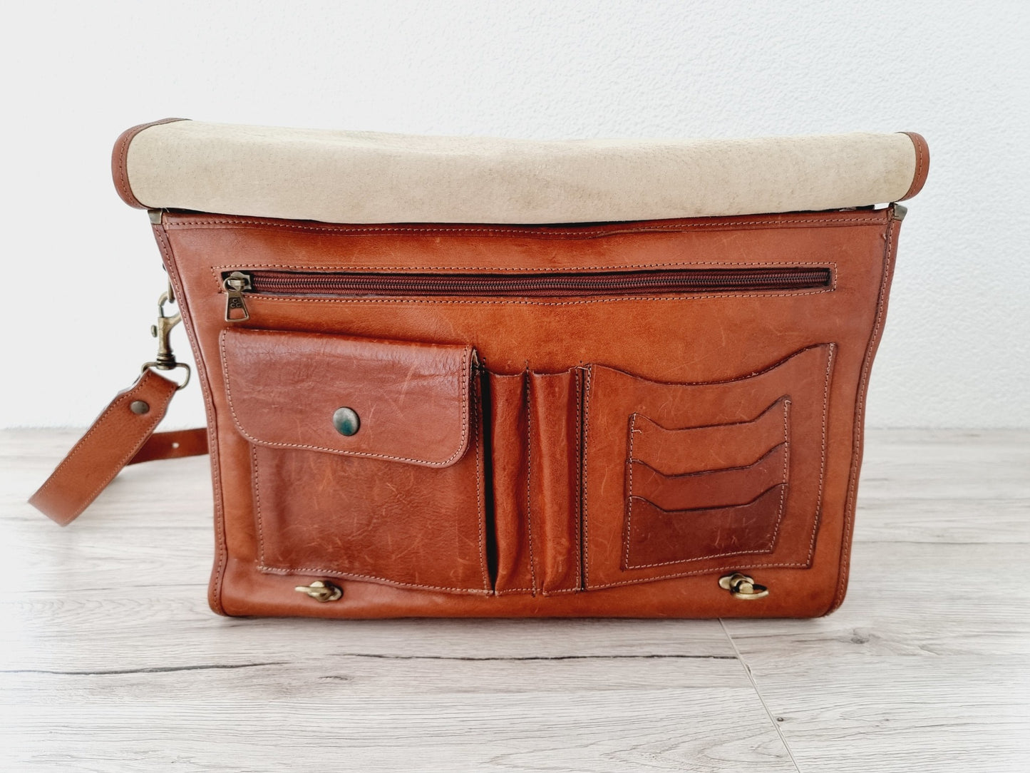 Sacoche/besace en cuir