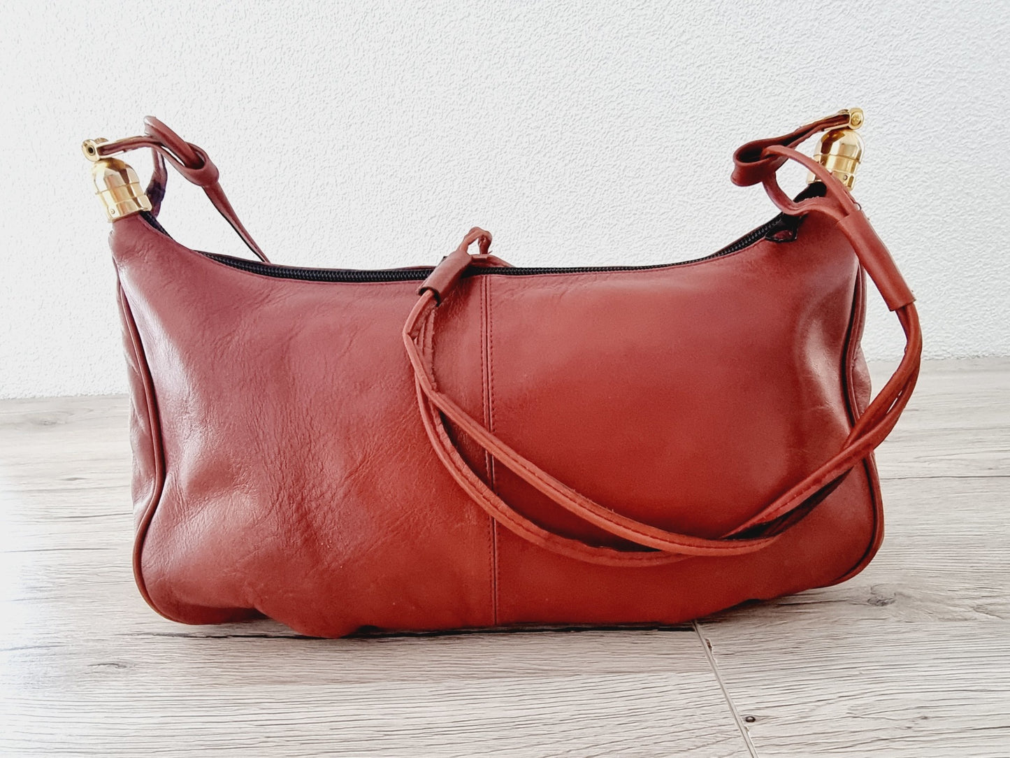 Sac croissant de lune en cuir